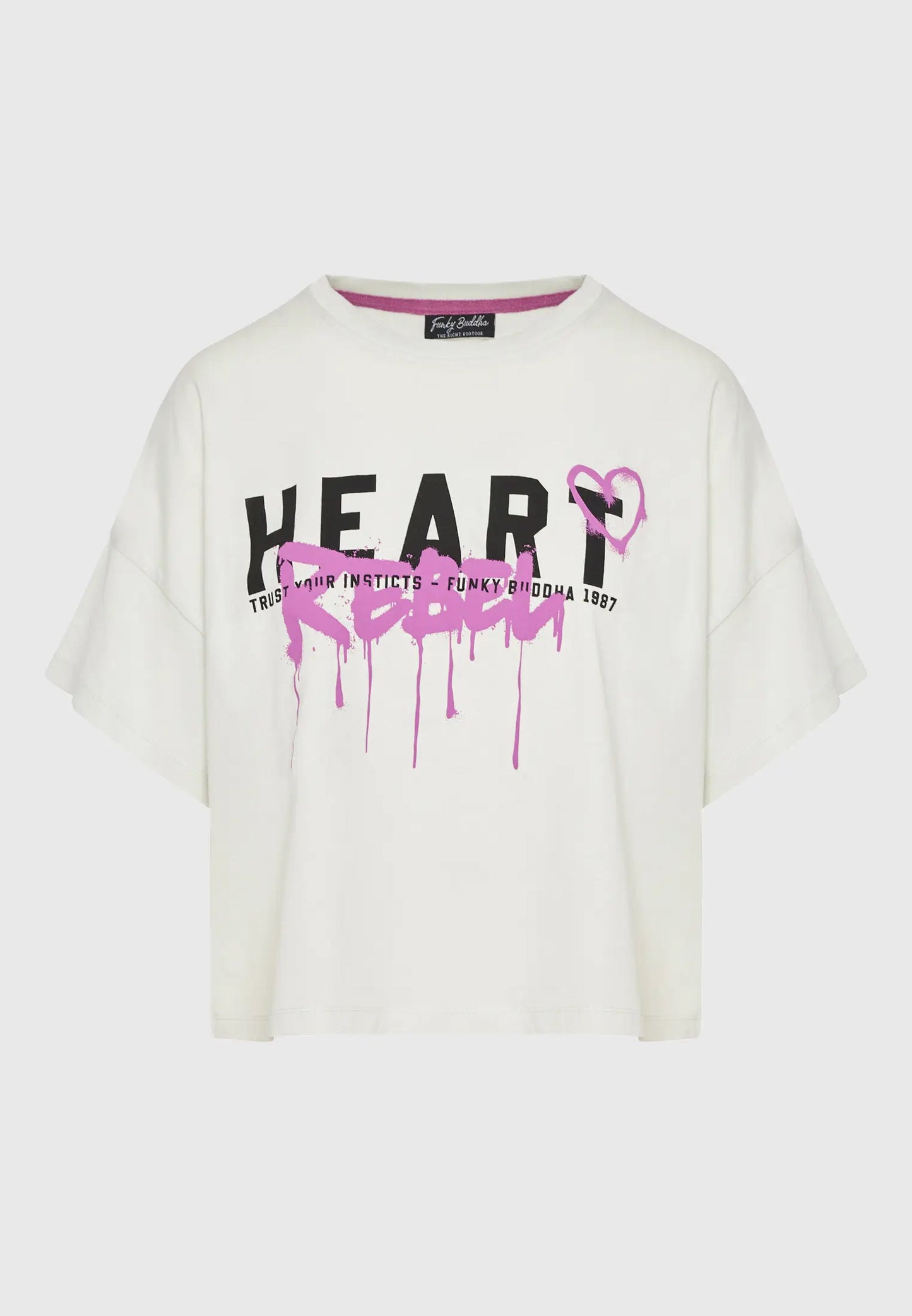Loose fit γυναικείο t-shirt με text artwork τύπωμα