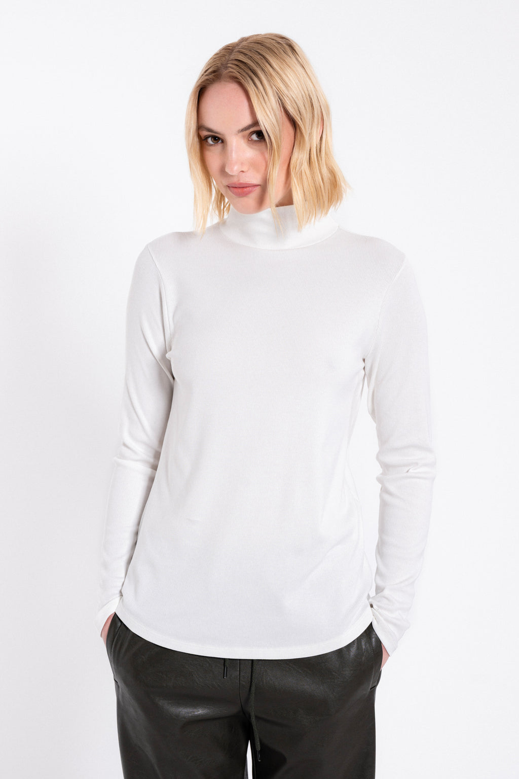 Rib turtleneck top white