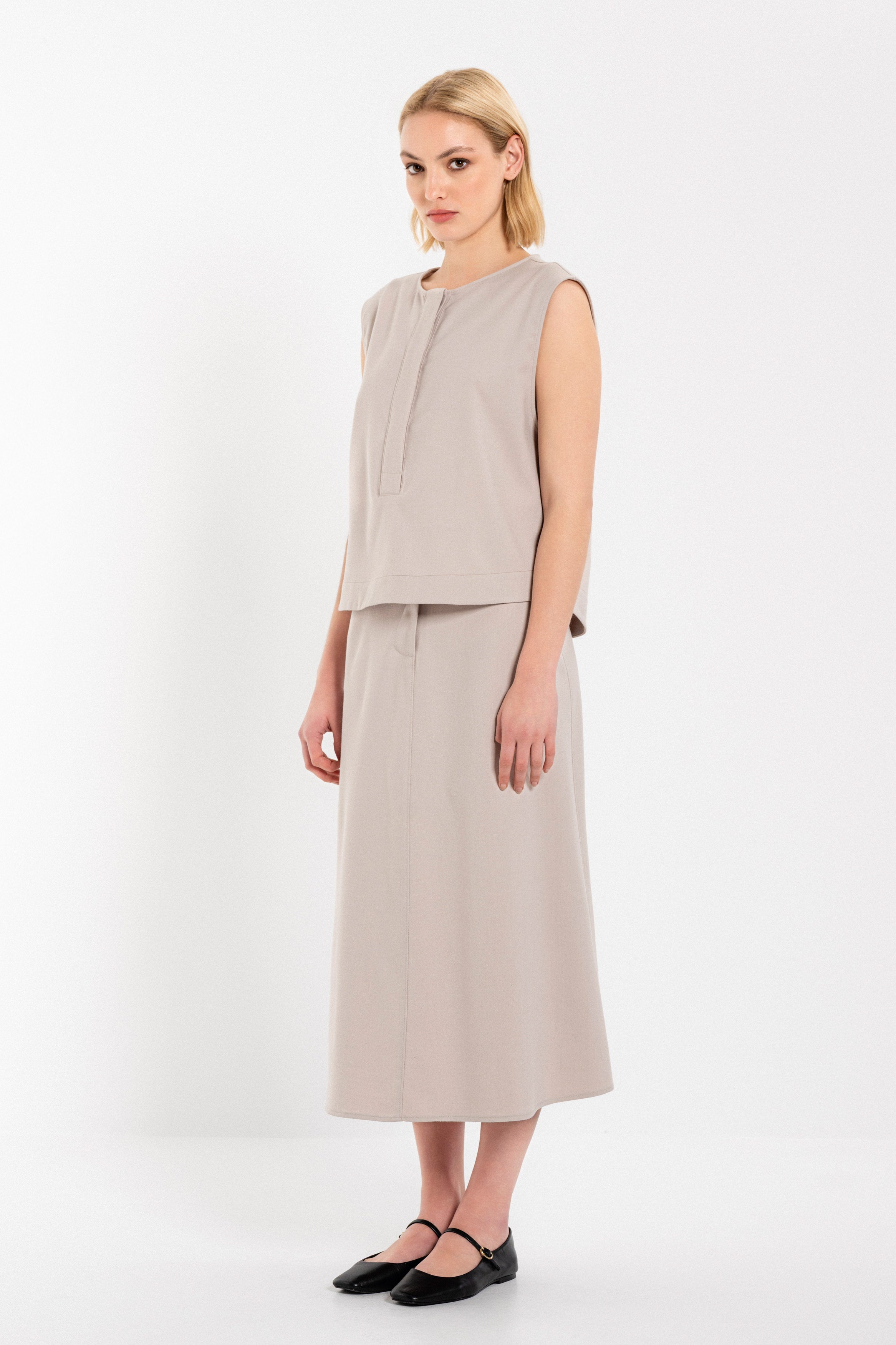 Twill Tetron/Rayon skirt off white
