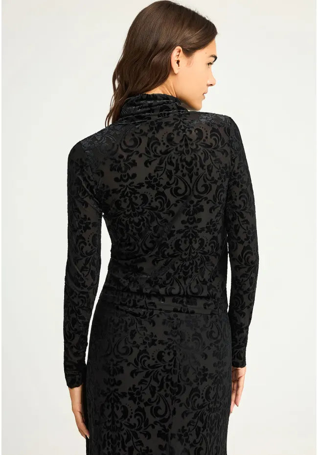 Μπλουζα ζιβαγκο μαυρη με βελουδο