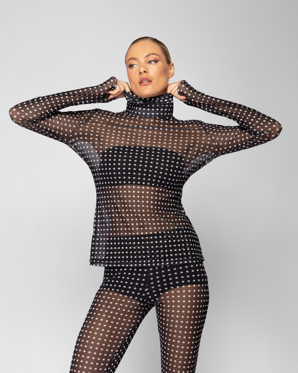 Polka dots tull turtleneck top