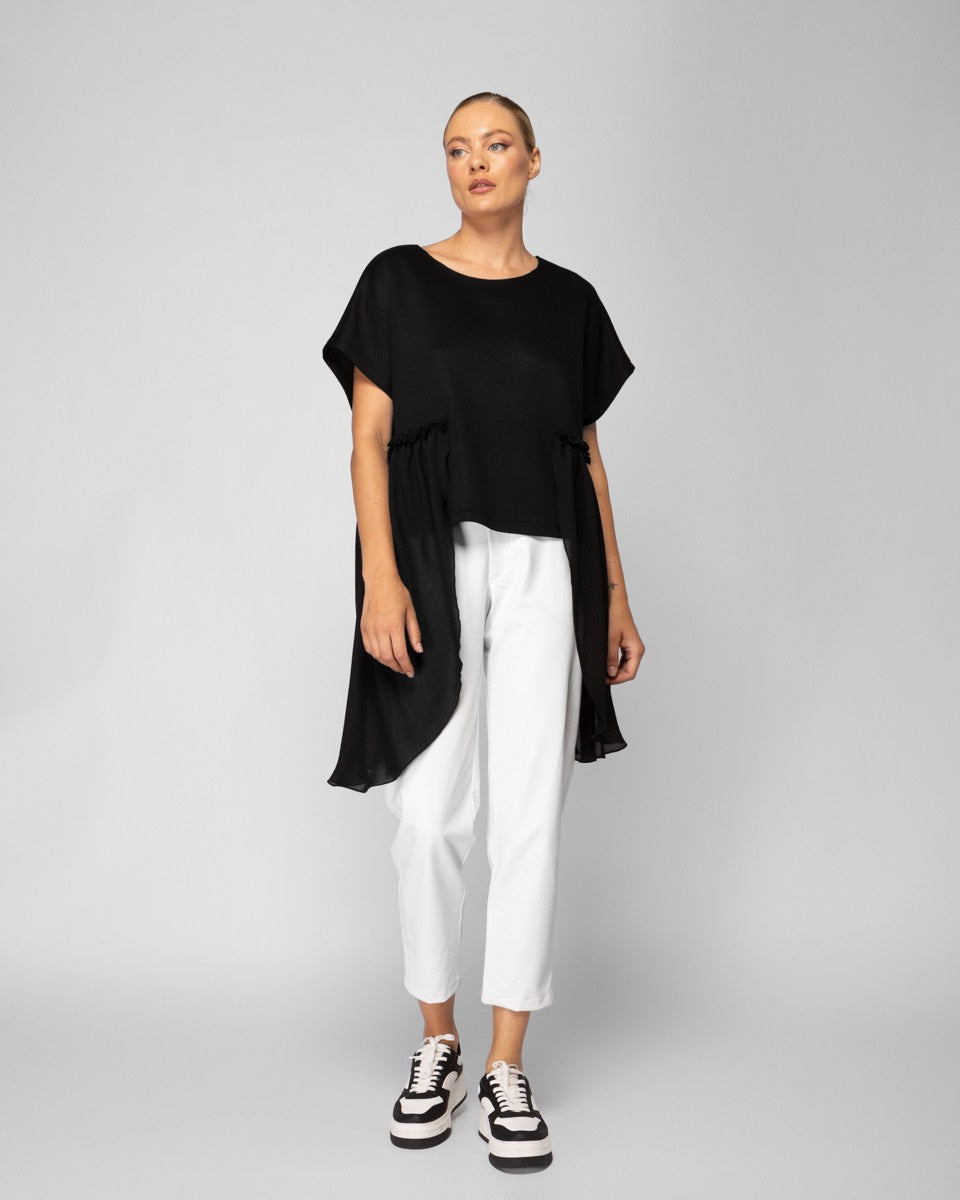 Blouse with siffon details