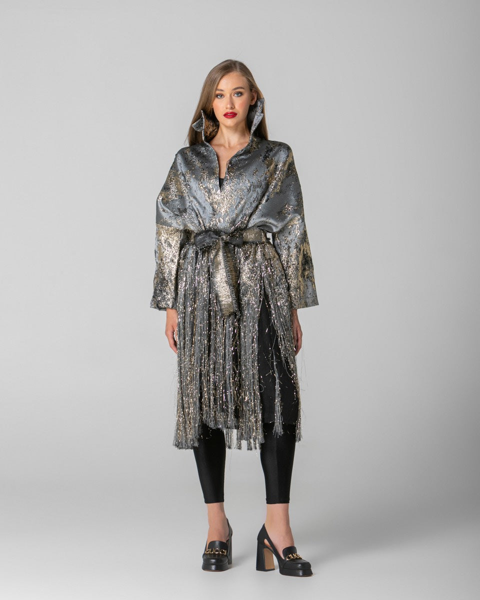 Πανωφορι με Χρυσες Λεπτομερειες και Κροσια