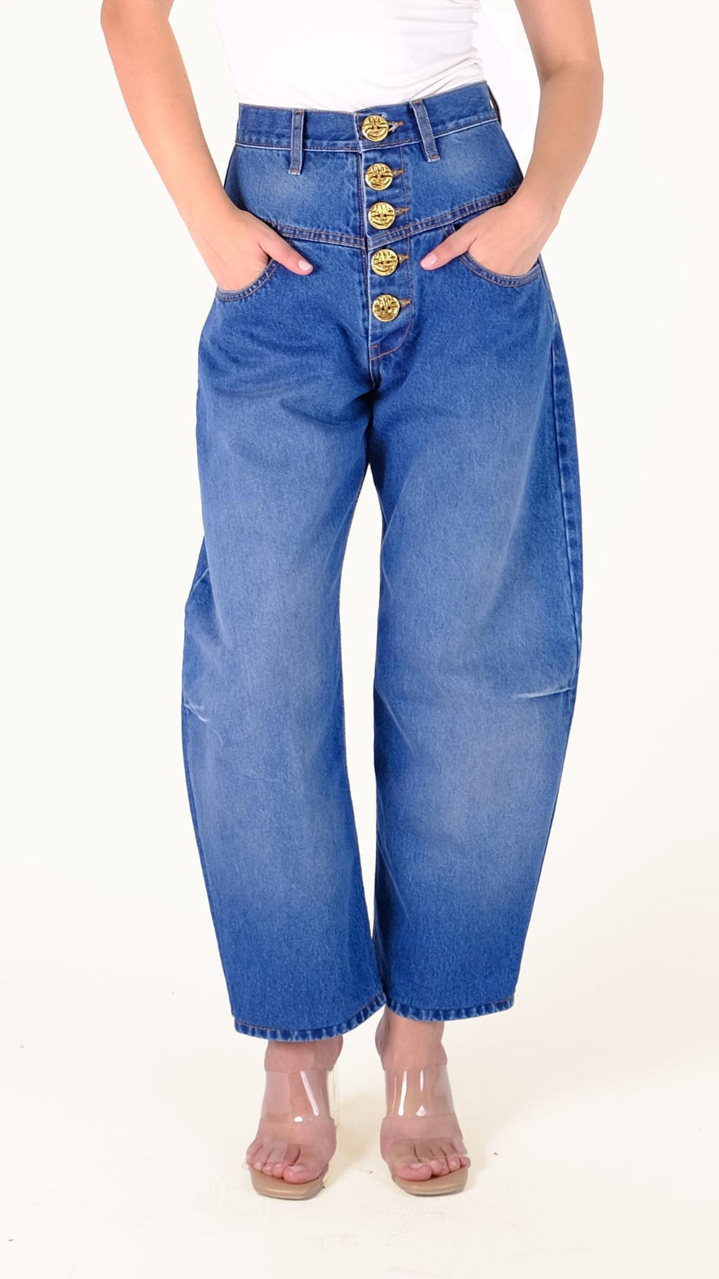 Mary τζιν σε balloon fit γραμμη