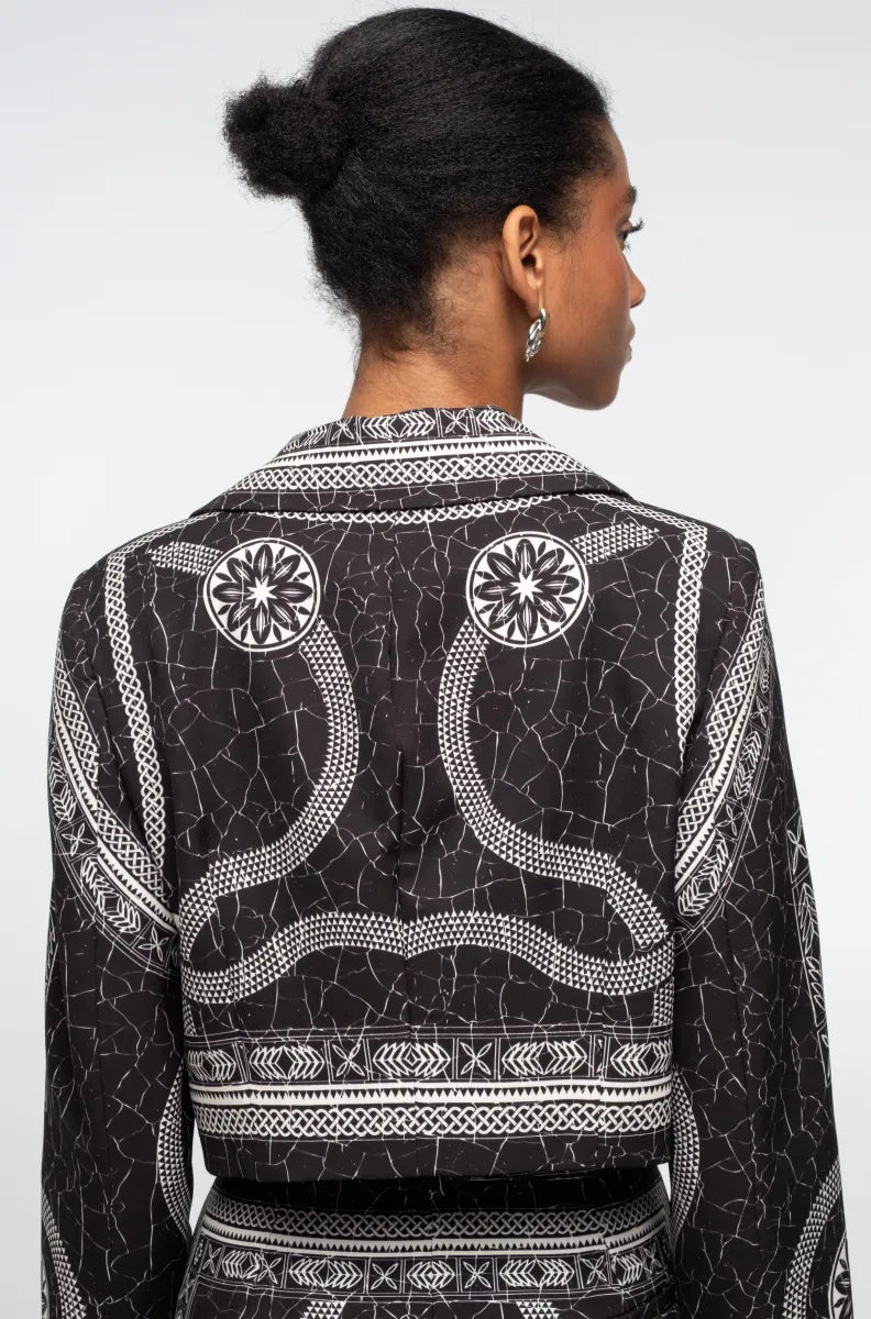 Philosophy crop blazer